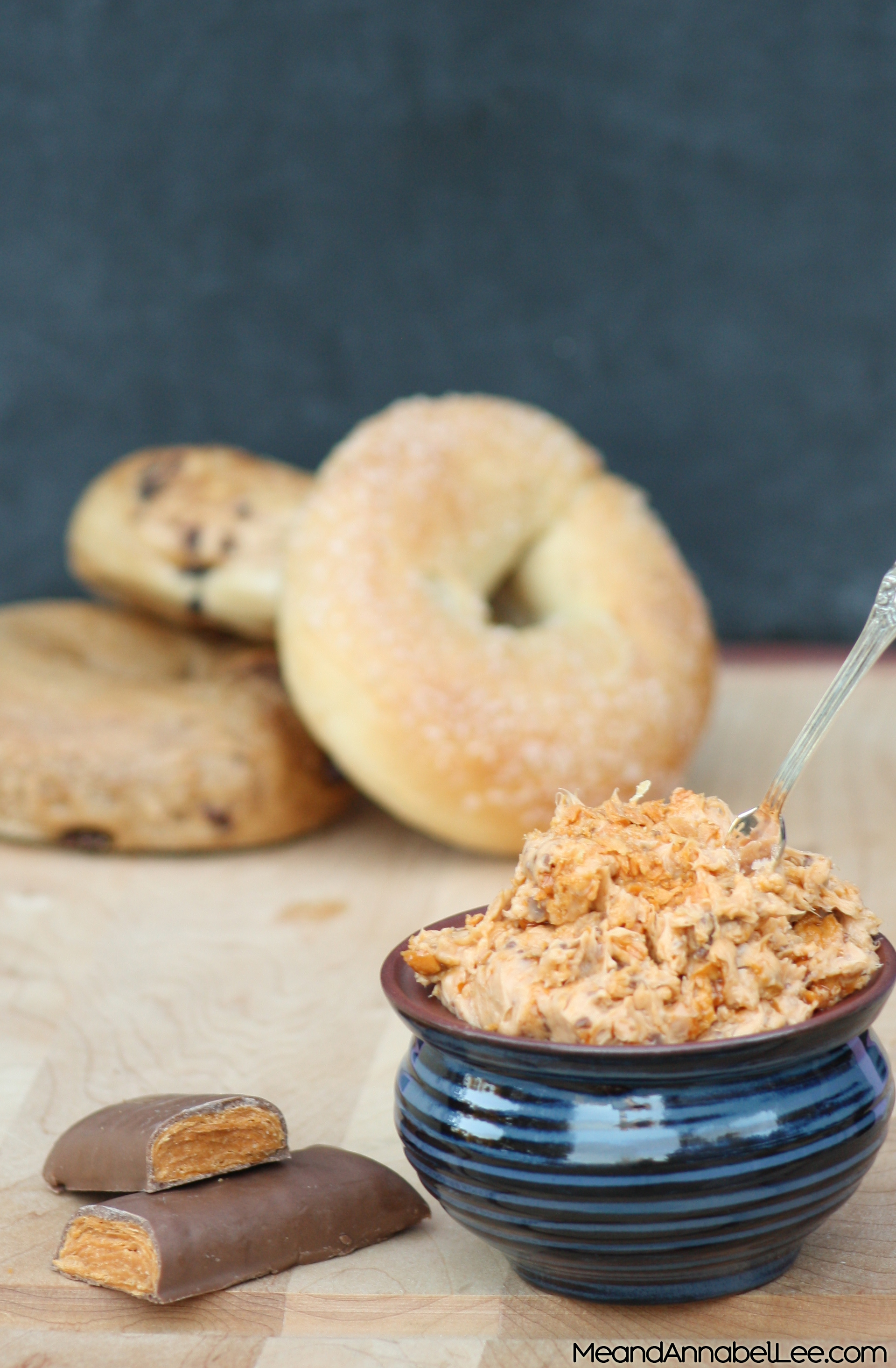 Butterfinger Cream Cheese Spread - Looking for something to do with that leftover Halloween Candy? Try this sweet spread! www.MeandAnnabelLee.com