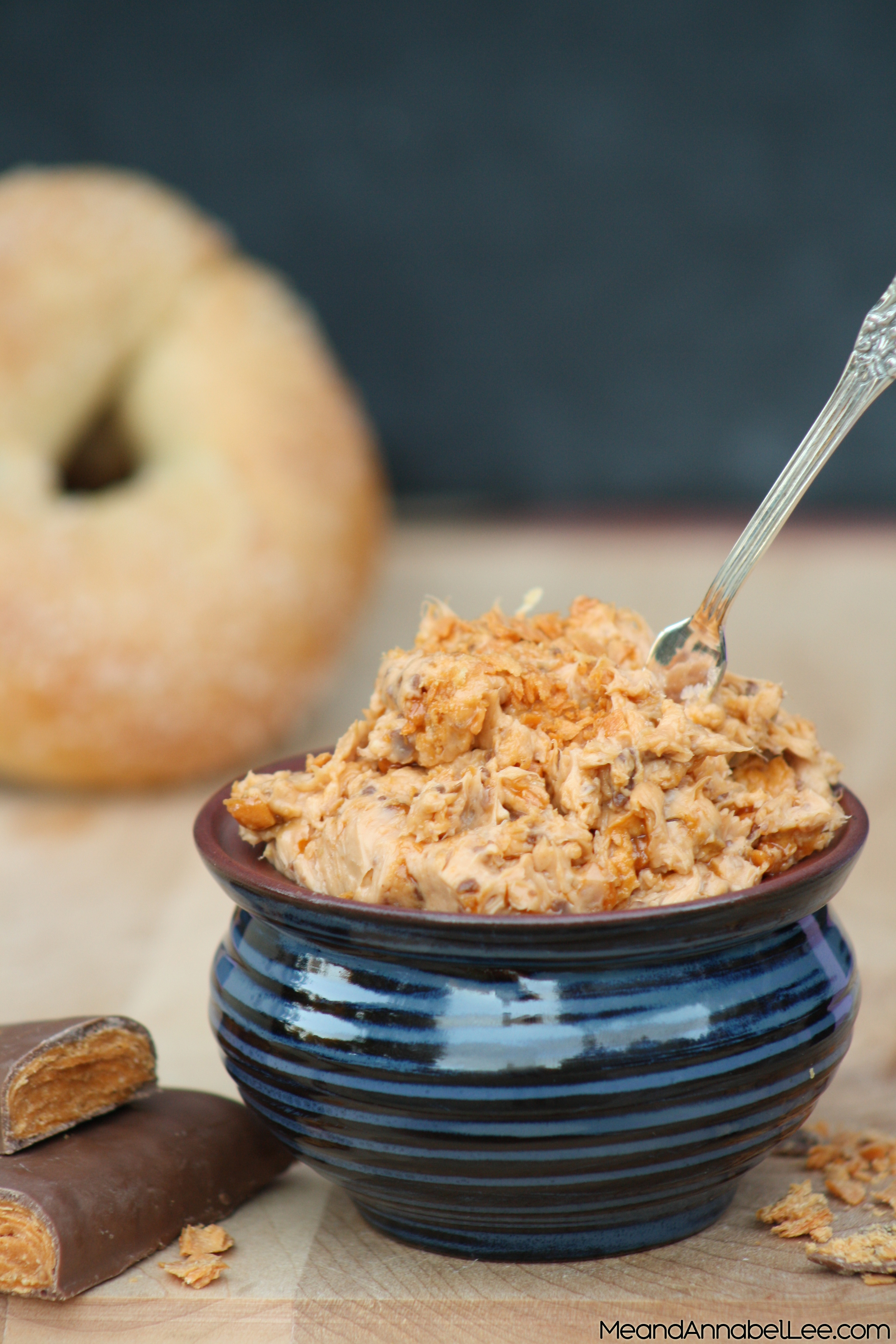 Butterfinger Cream Cheese Spread - Looking for something to do with that leftover Halloween Candy? Try this sweet spread! www.MeandAnnabelLee.com