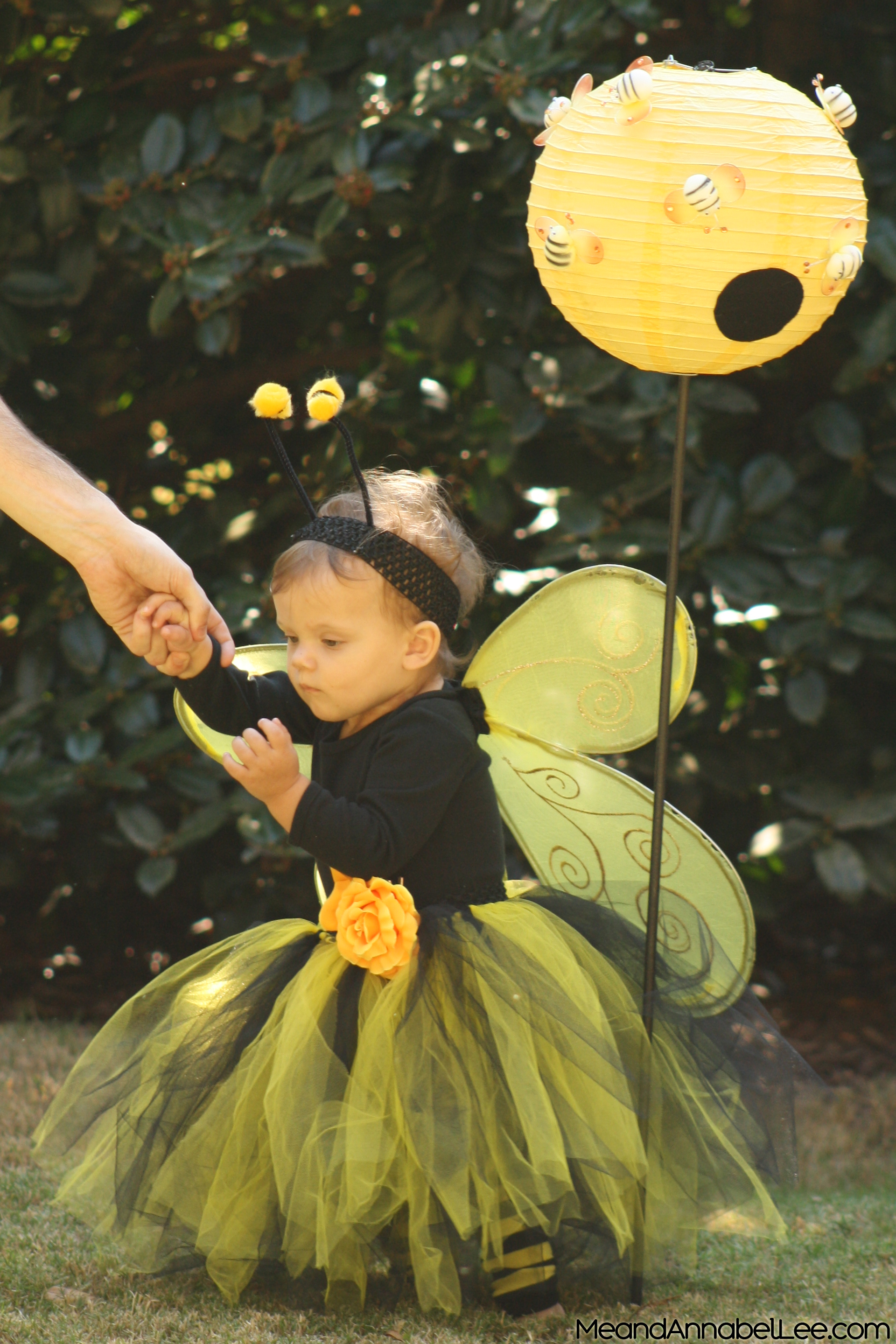 DIY Bumble Bee Costume & Beehive- www.MeandAnnabelLee.com