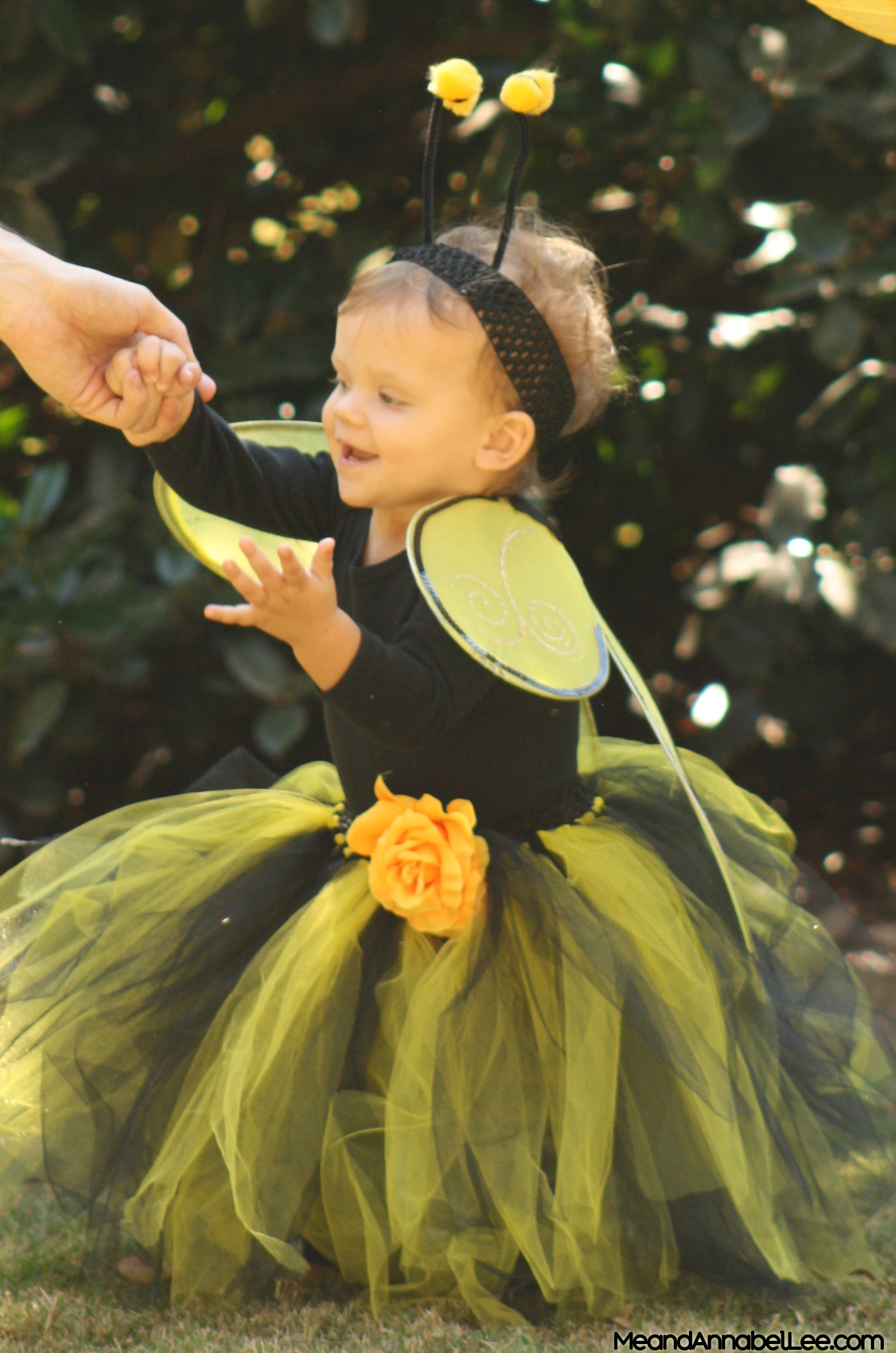 DIY Bumble Bee Costume & Beehive- www.MeandAnnabelLee.com