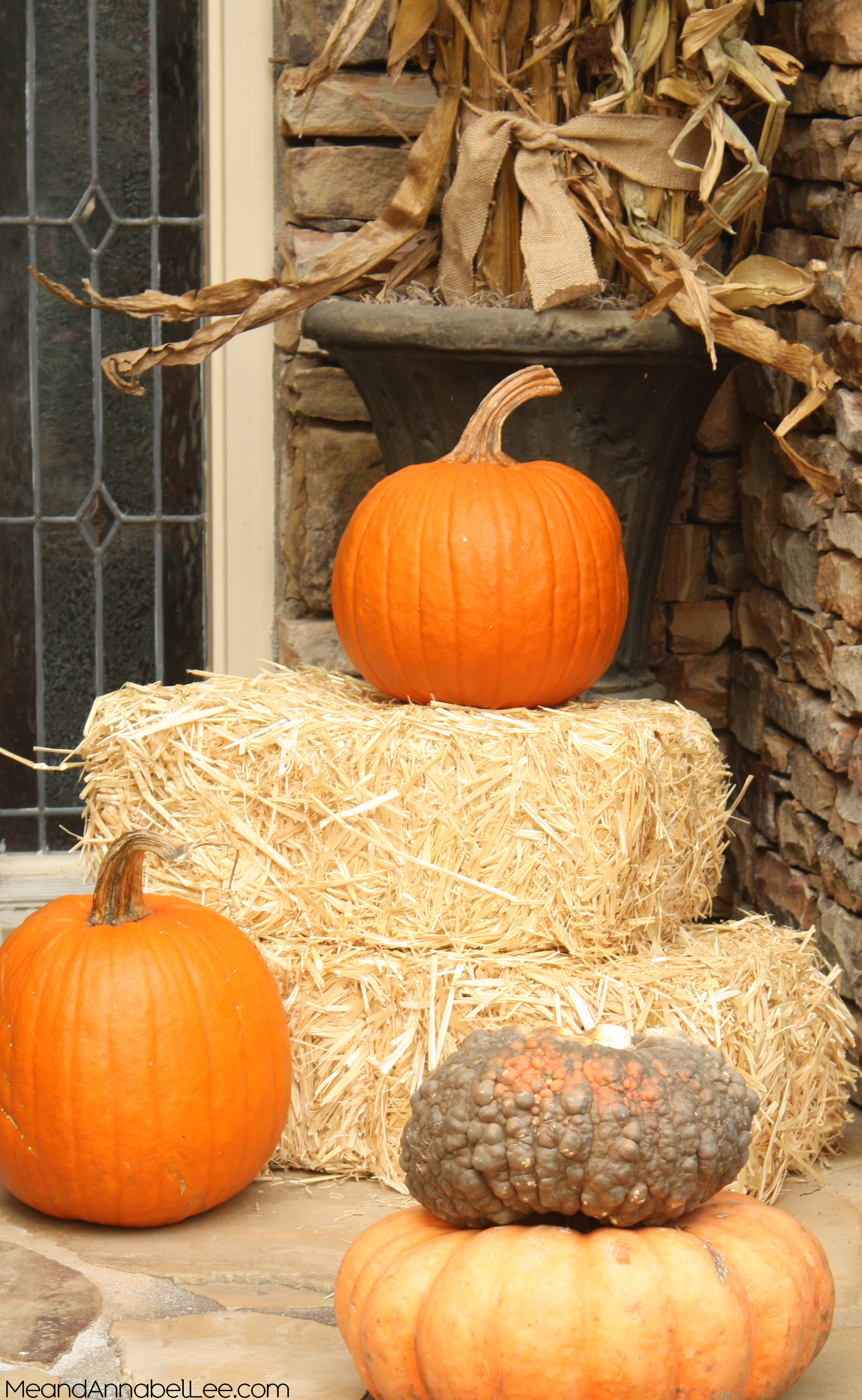 Autumn Door Decor - Deck out your Front Entry for Fall - Thanksgiving Decor.... www.MeandAnnabelLee.com