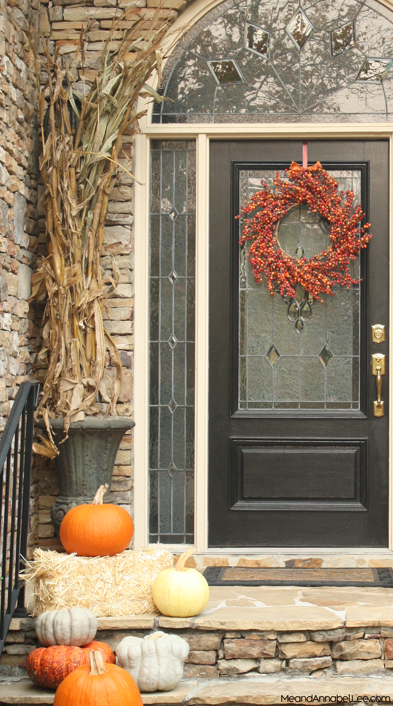 Autumn Door Decor - Deck out your Front Entry for Fall - Thanksgiving Decor.... www.MeandAnnabelLee.com