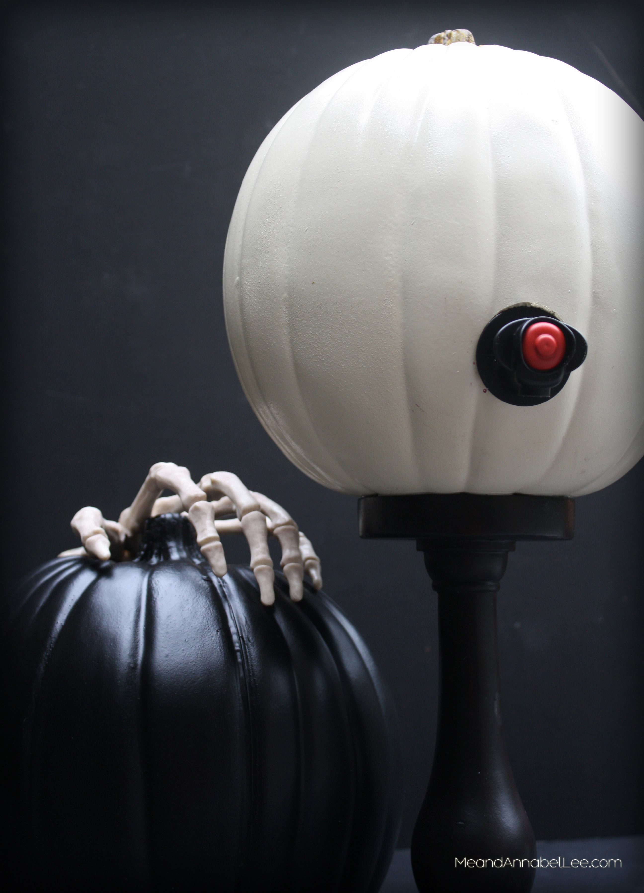 DIY Pumpkin Wine Dispenser | Halloween Party | Fall Decor | www.meandannabellee.com