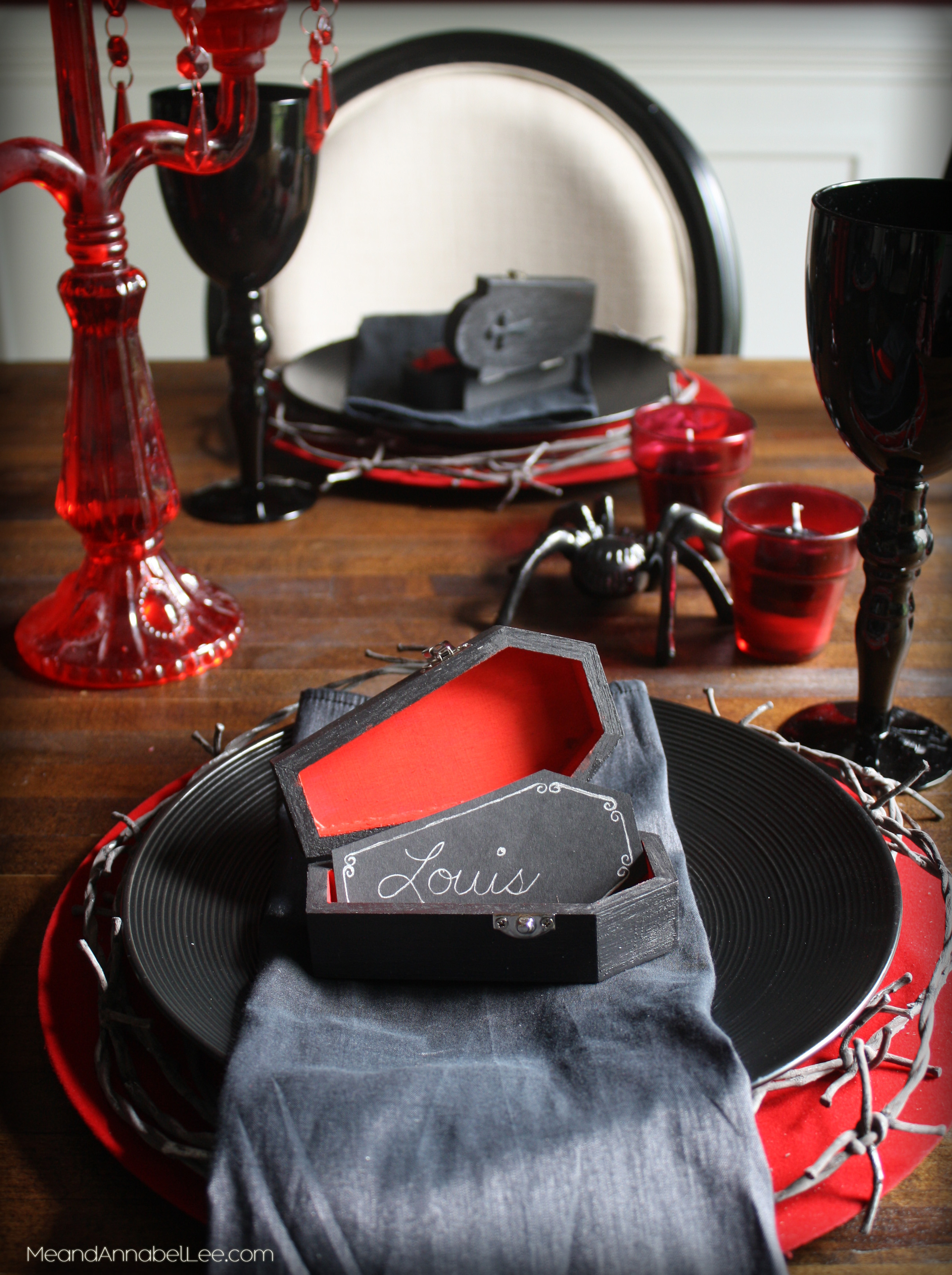 Vampire Dinner Party Place Setting | Coffin Place Cards | Halloween Party Decor | www.meandannabellee.com