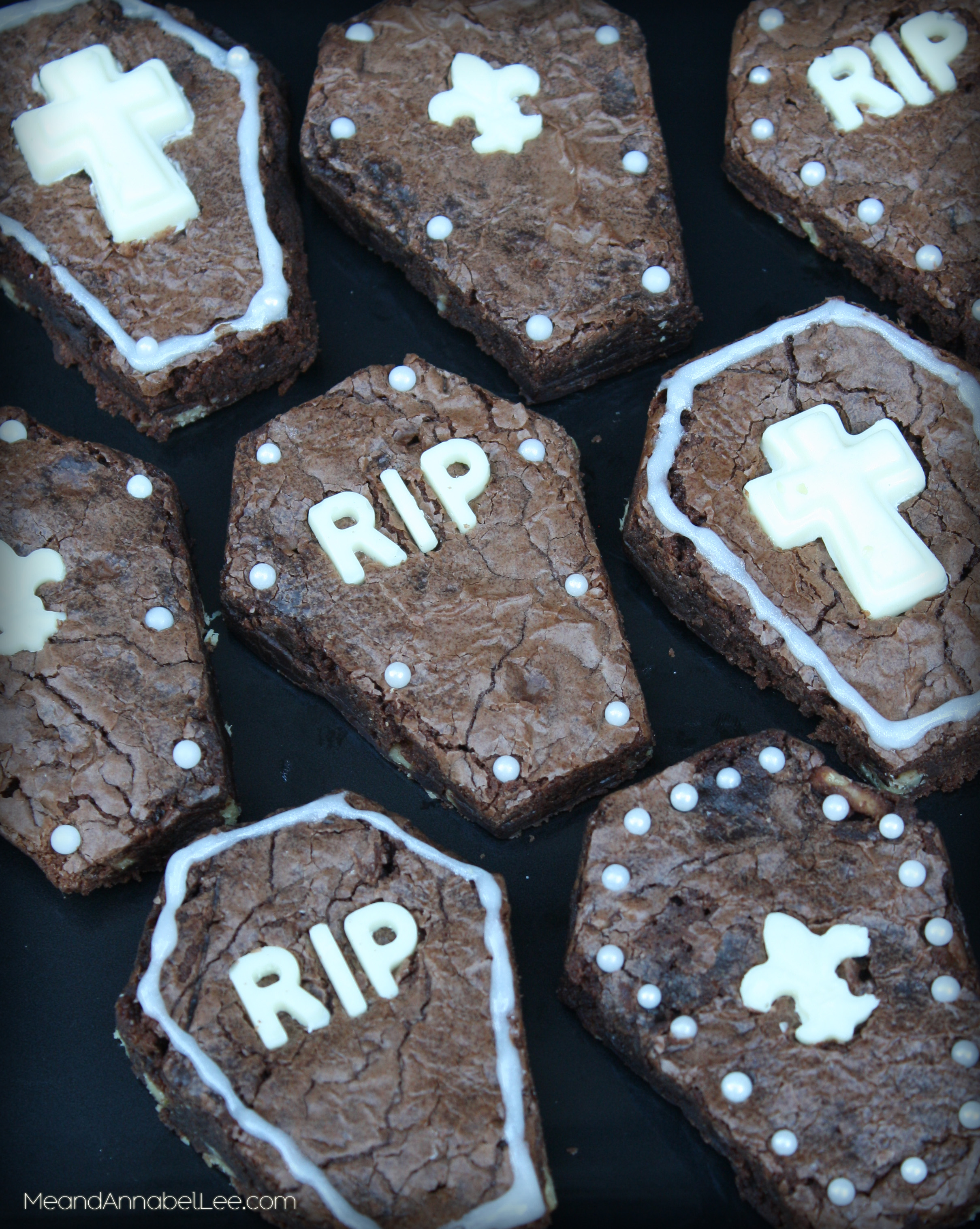 Coffin Brownie | Halloween Dessert | Gothic Cross | RIP | www.MeandAnnabelLee.com