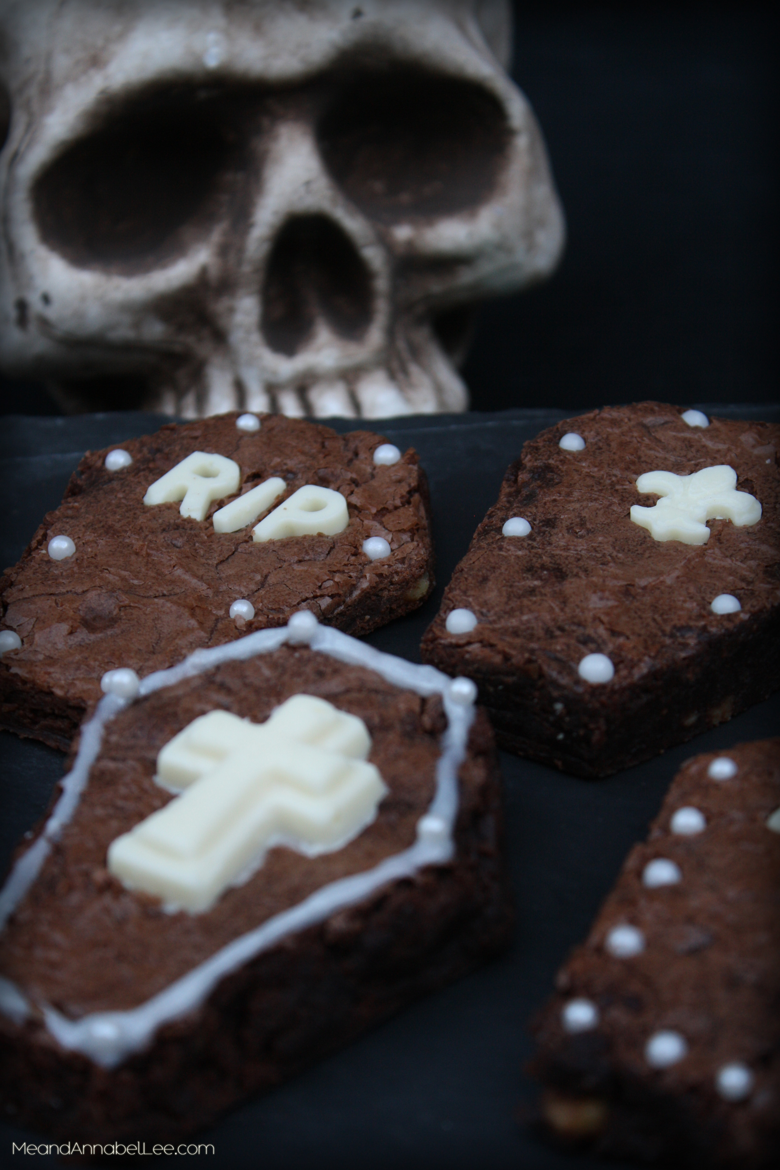 Coffin Brownie | Halloween Dessert | Gothic Cross | www.MeandAnnabelLee.com