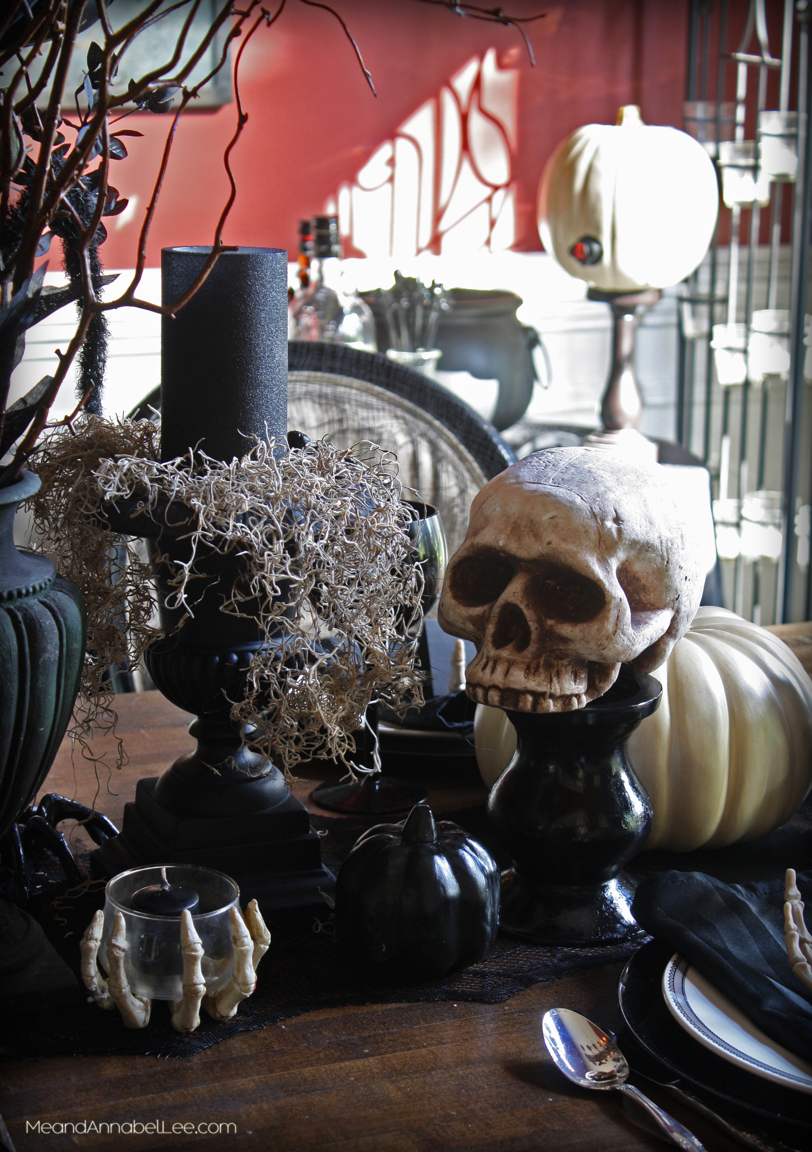 Halloween Dinner Party | Gothic Entertaining | Skulls | www.MeandAnnabelLee.com