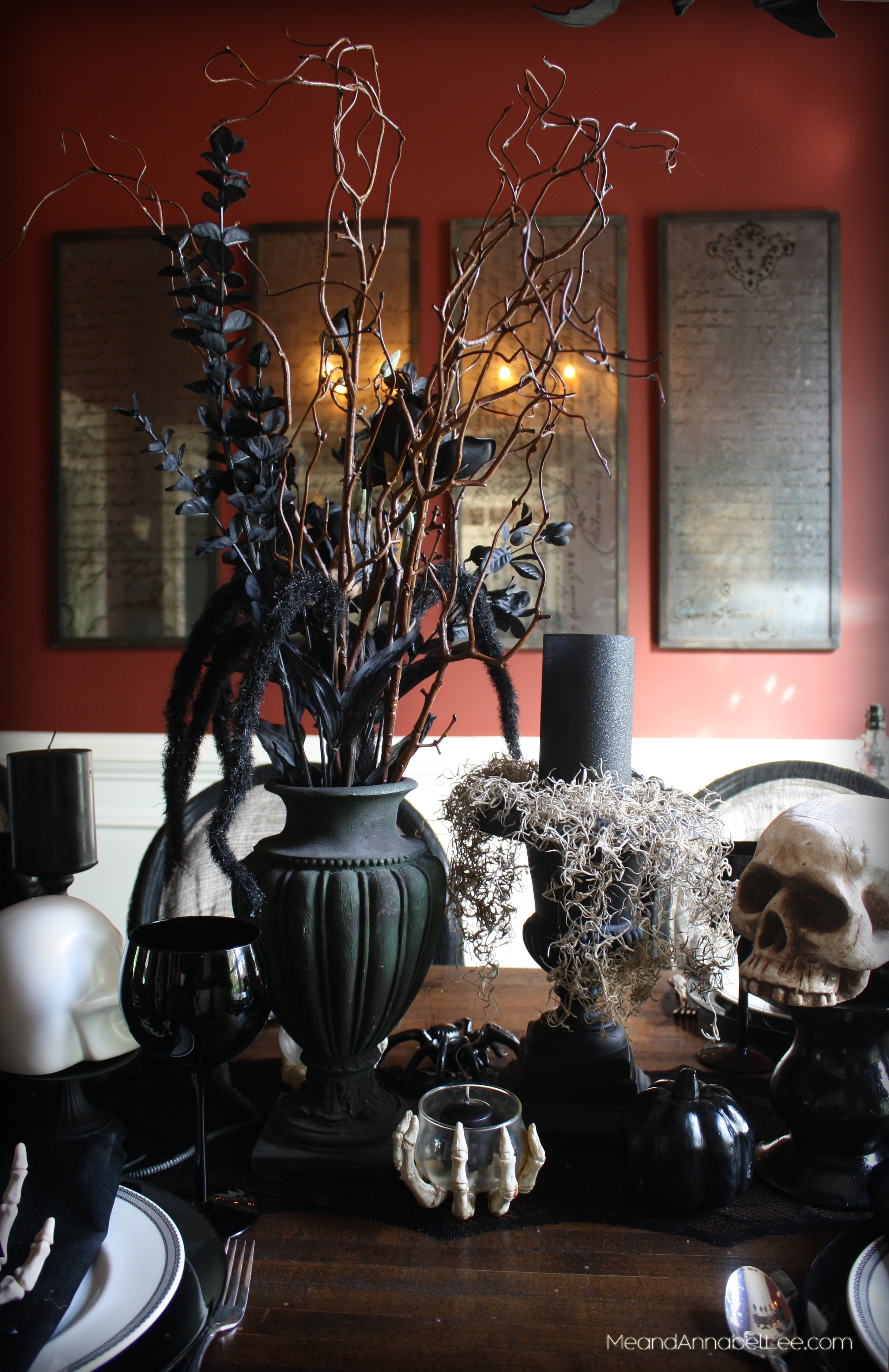 Halloween Dinner Party | Gothic Floral Arrangement | Skulls | www.MeandAnnabelLee.com