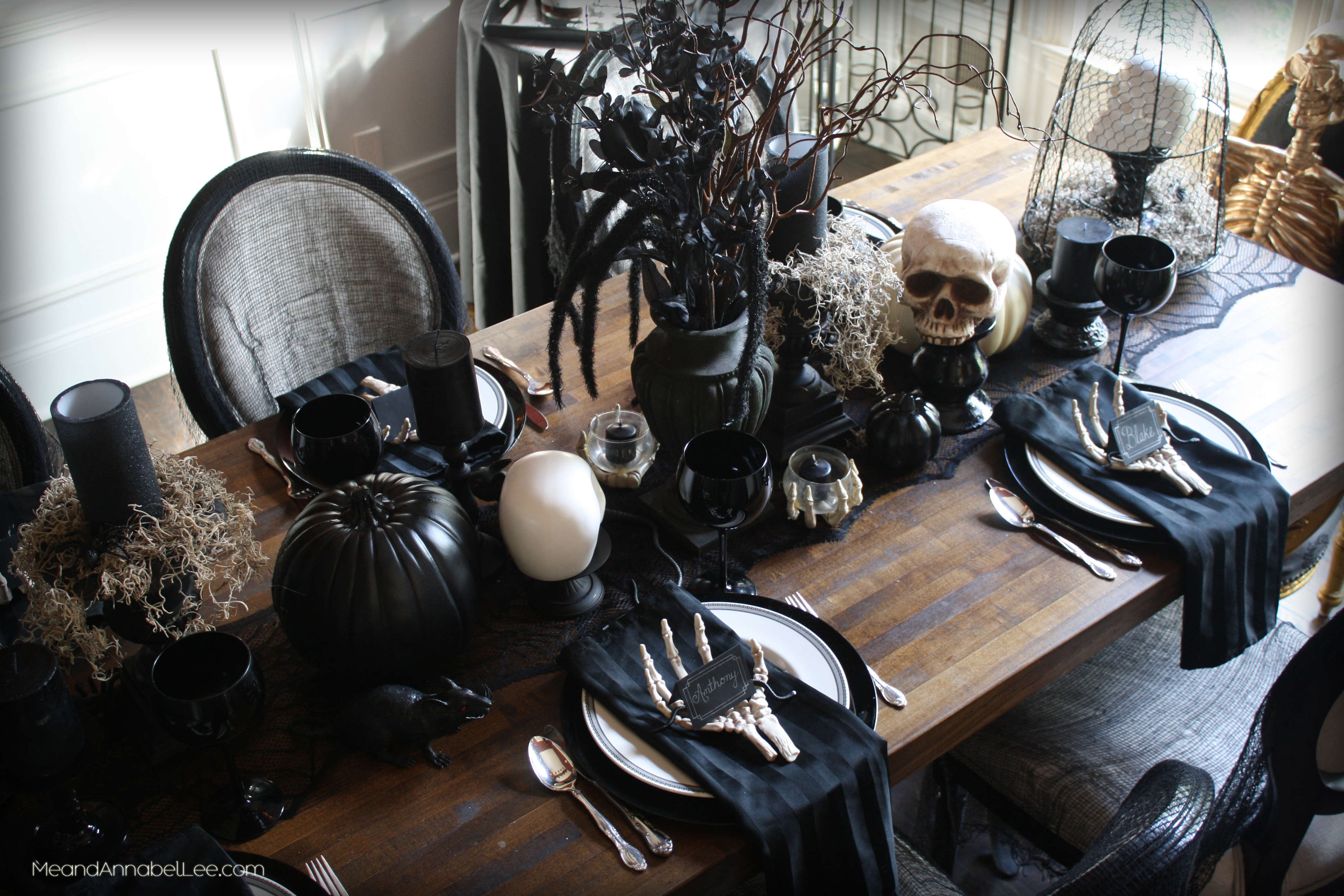 Halloween Place Setting | Skeletons | Gothic Seating Card | www.MeandAnnabelLee.com