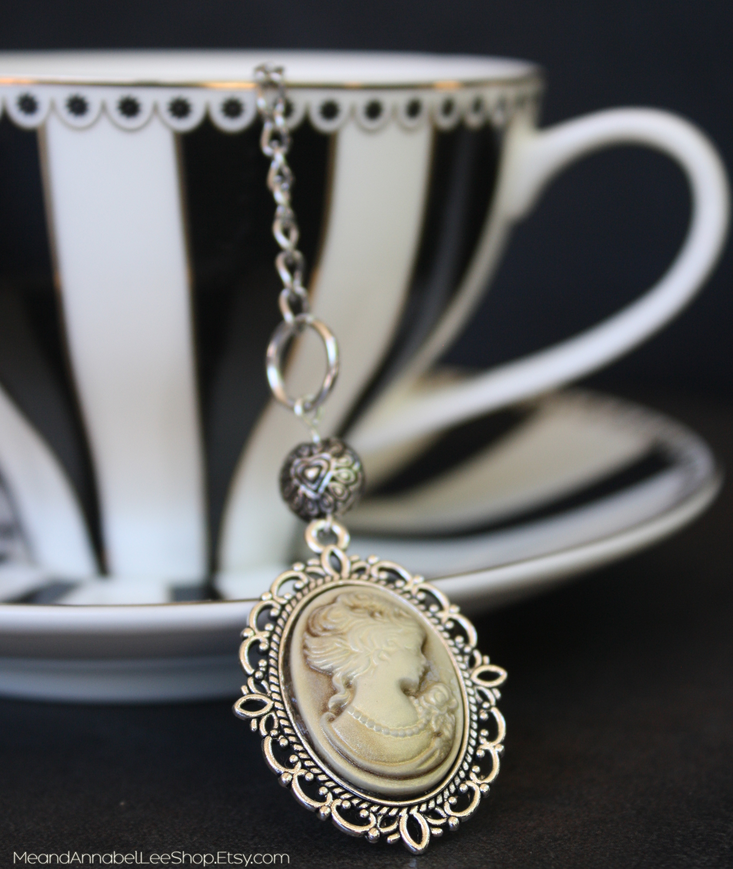 20 Macabre, Twisted, Unusual, Dark, Victorian, & Gothic Stocking Stuffers | Victorian Cameo Tea Ball Infuser | Christmas Shopping | www.MeandAnnabelLee.com