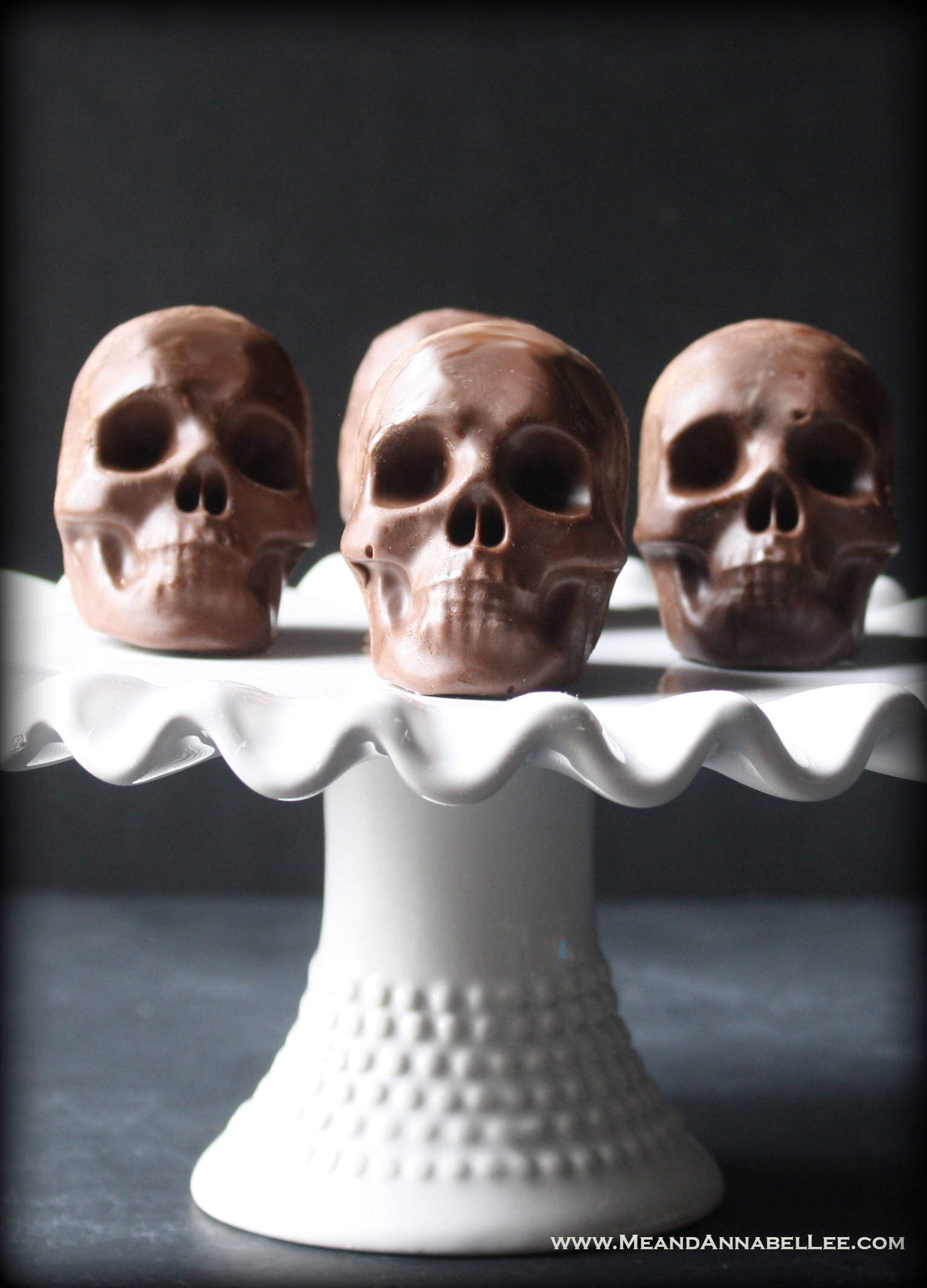 Raspberry Dark Chocolate Skulls | Dark Valentine | Halloween Treats | Gothic Baking | www.MeandAnnabelLee.com
