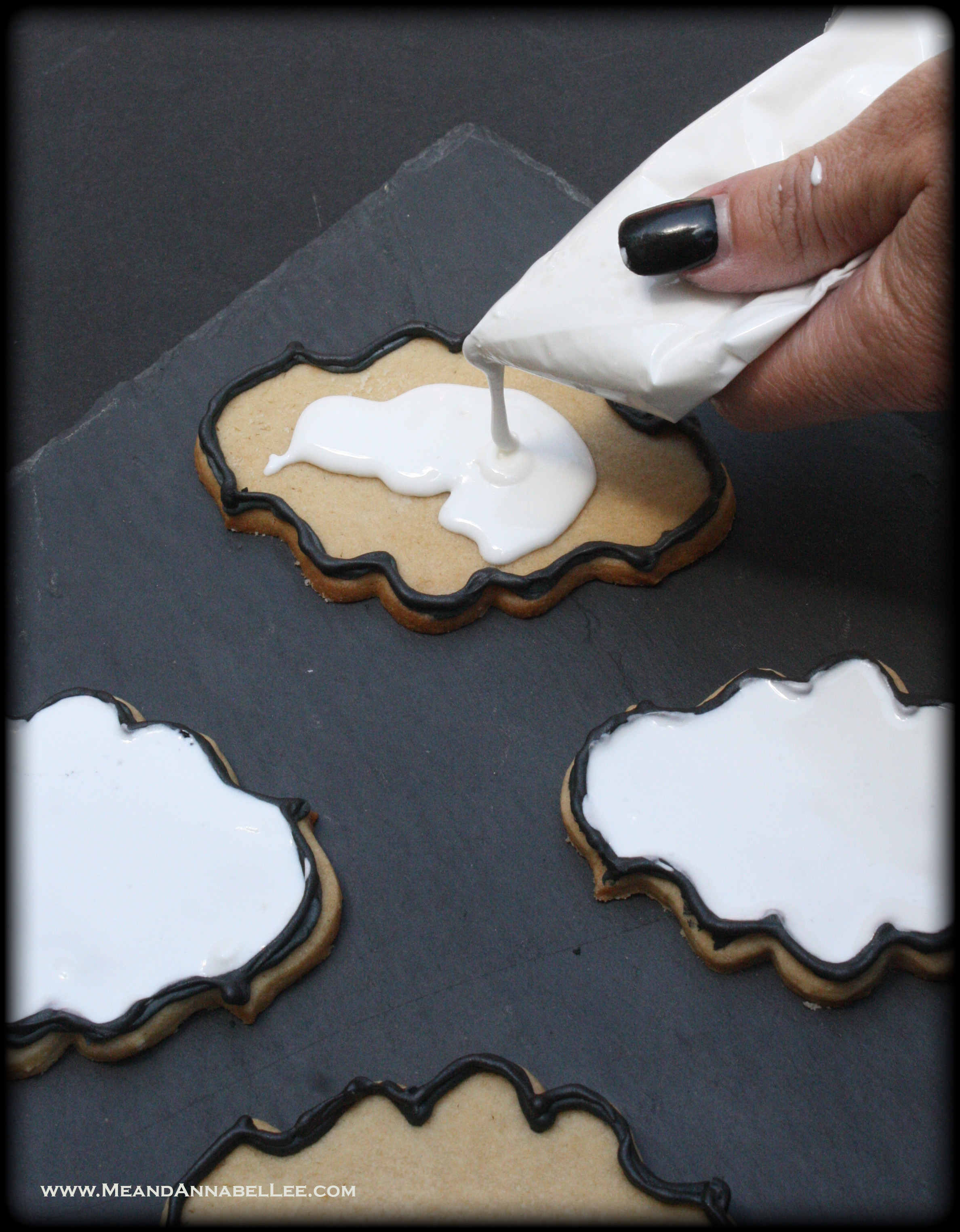 How to Decorate Victorian Frame Cookies | White Royal Flood Icing | Almond Vanilla Sugar Cookies | www.MeandAnnabelLee.com