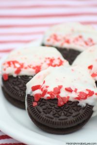 Candy Cane Dipped Oreo Cookies..... www.MeandAnnabelLee.com