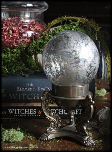 5 Easy Ideas for DIY Crystal Balls | Faux Mercury Glass Tutorial | Halloween Crafts and Decorations | Witches Dinner Party Table Setting | Pagan Fortune Telling | Gazing Balls |www.MeandAnnabelLee.com