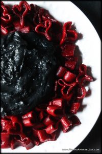 Gothic Valentine Bloody Heart Pasta Dinner | Black Pasta Sauce | How to dye pasta red | Goth Mac & Cheese | Anti Valentine | Horror Food | Red and Black Macaroni and Cheese | Cooking with charcoal | www.MeandAnnabelLee.com